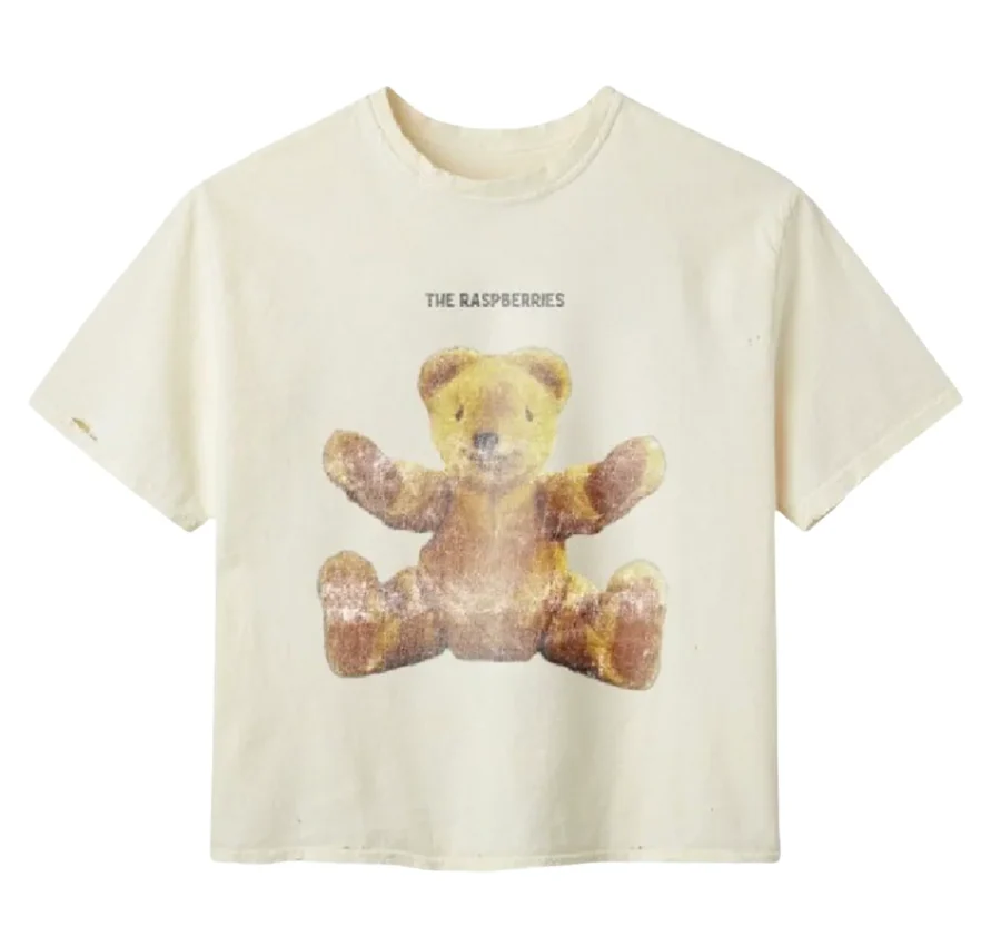 Gold+Vintage Gallery Raspberry Hills 'The Raspberries' Tee